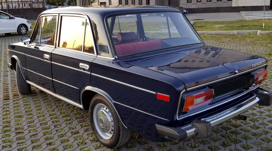 vaz-2106-vid-szadi.jpg