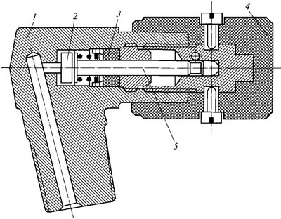 Рис. 3.8. Вентиль: 1 - корпус; 2 - клапан; 3 - вставка уплотнительная; 4 - маховик; 5 - шпиндель