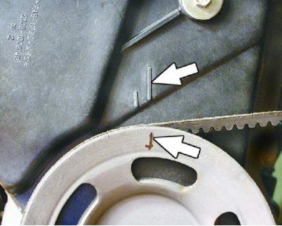 11. Снимите маховик с коленчатого вала.