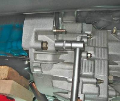 Как снять коробку передач пе Gearbox - removal and installation (VAZ-2112 "LADA" 1999-2007 / Transmission / C