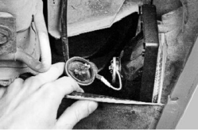 Как поменять лампочку поворотника на ваз 2115 Fog Light Bulb Replacement (VAZ-2115 "Samara-2" 1997-2012 / Electrical equipment